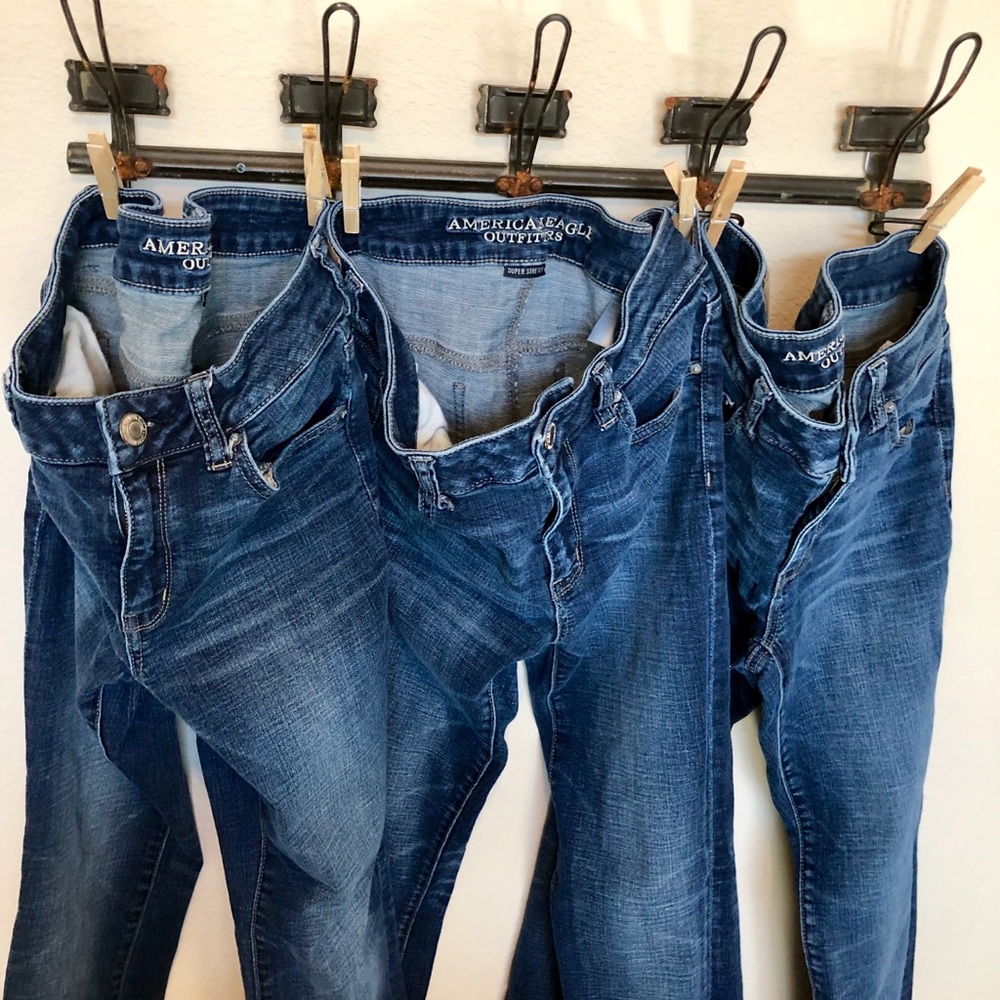 American Eagle Jeans: super stretch, straight sz8